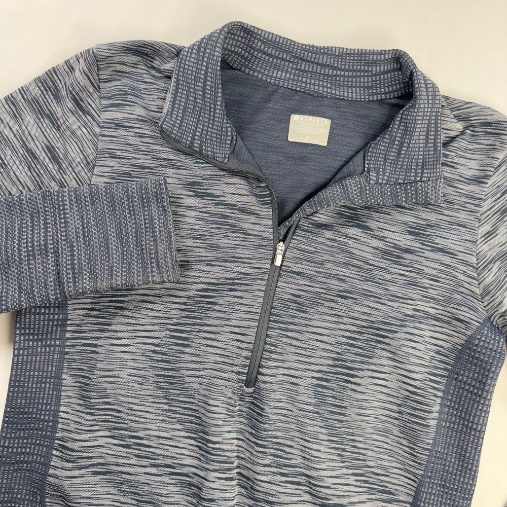 Athleta Pullover 1/2 Zip‎ Women's Large Running Top Blue Striped Thumb Holes